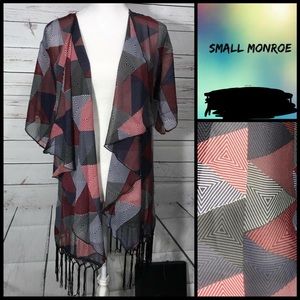 LulaRoe Monroe kimono style wrap